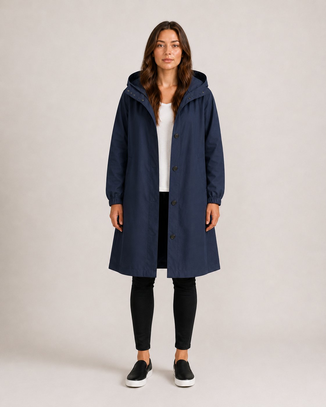 Lange regenjas met knoopsluiting in marineblauw