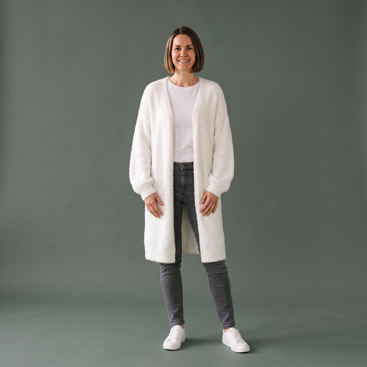 Fluffy Sweater, Lang Åben Cardigan Dame i Blød Strik 1