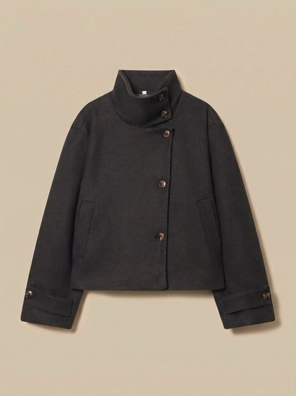 Korte Dames Mantel in Wollook met Opstaande Kraag en Knoopsluiting 5