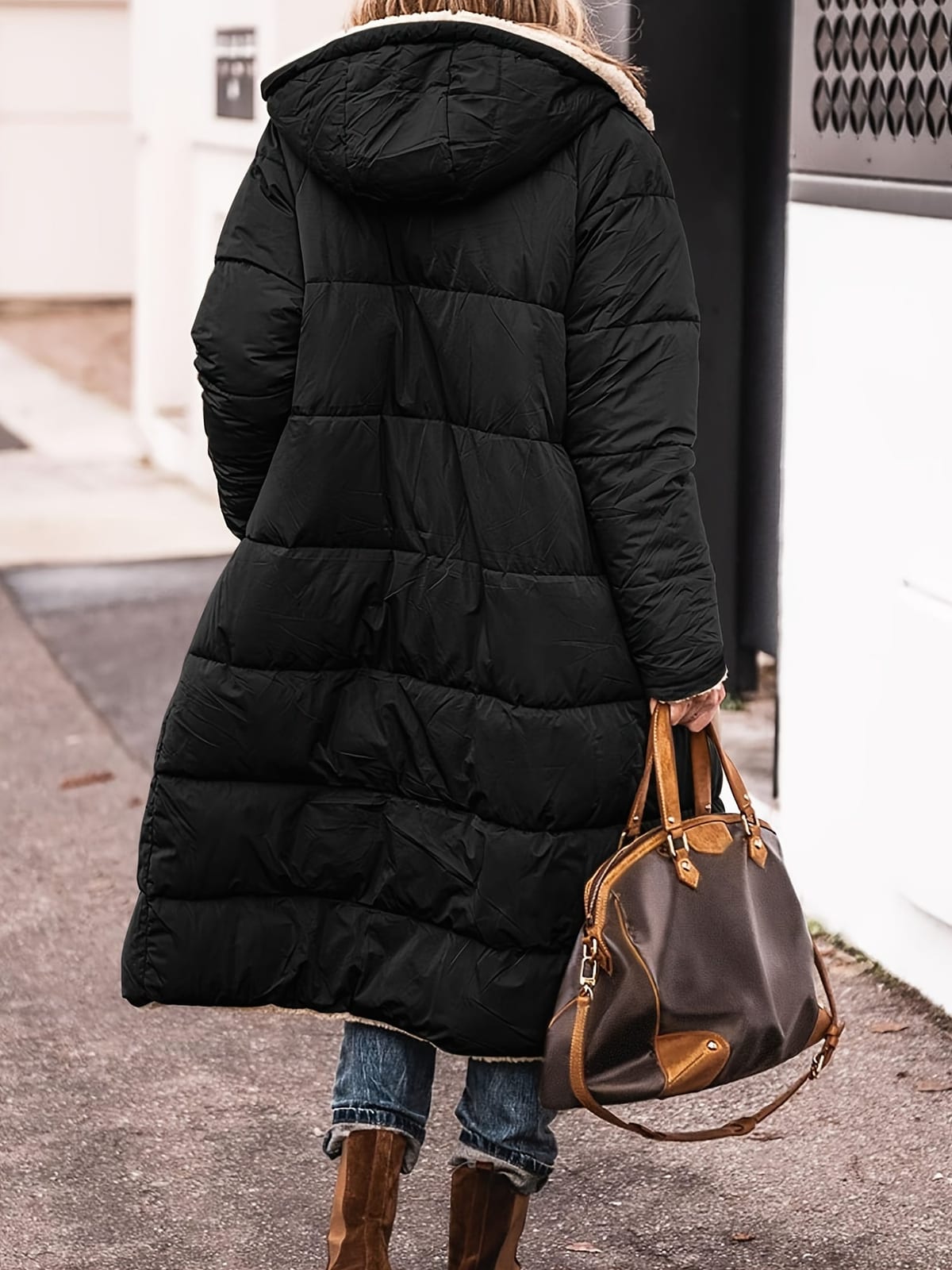 Lang Vinterjakke Dame med Teddyfór, Hætte og Quiltning 7