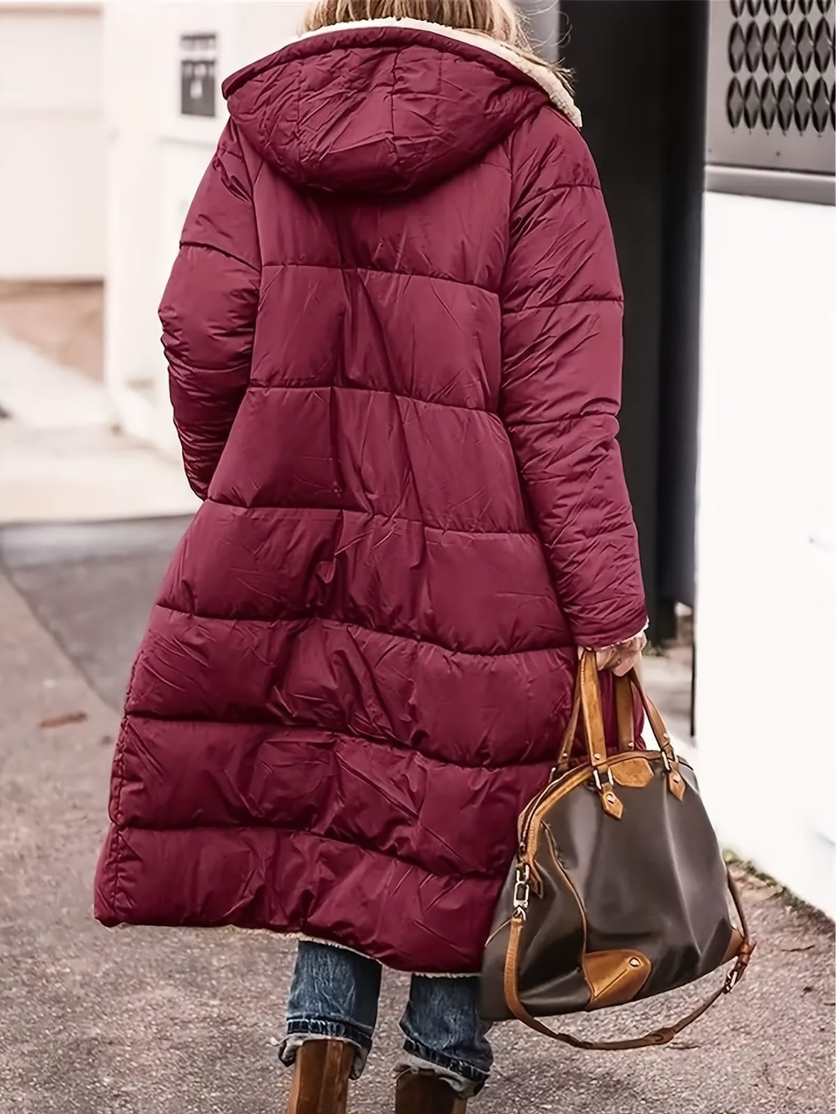 Lang Vinterjakke Dame med Teddyfór, Hætte og Quiltning 10