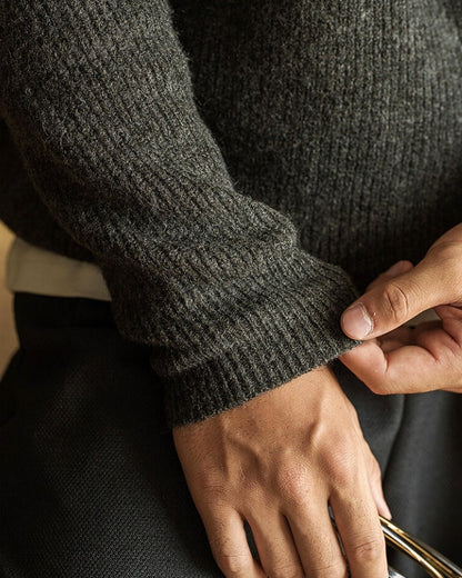 Nærbillede af ribstrik på ærmet