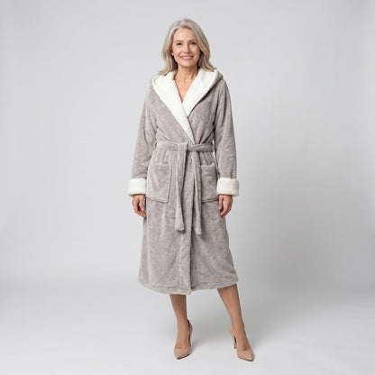 Fleece Morgenkåbe Dame med Hætte, Lommer og Bindebælte 1